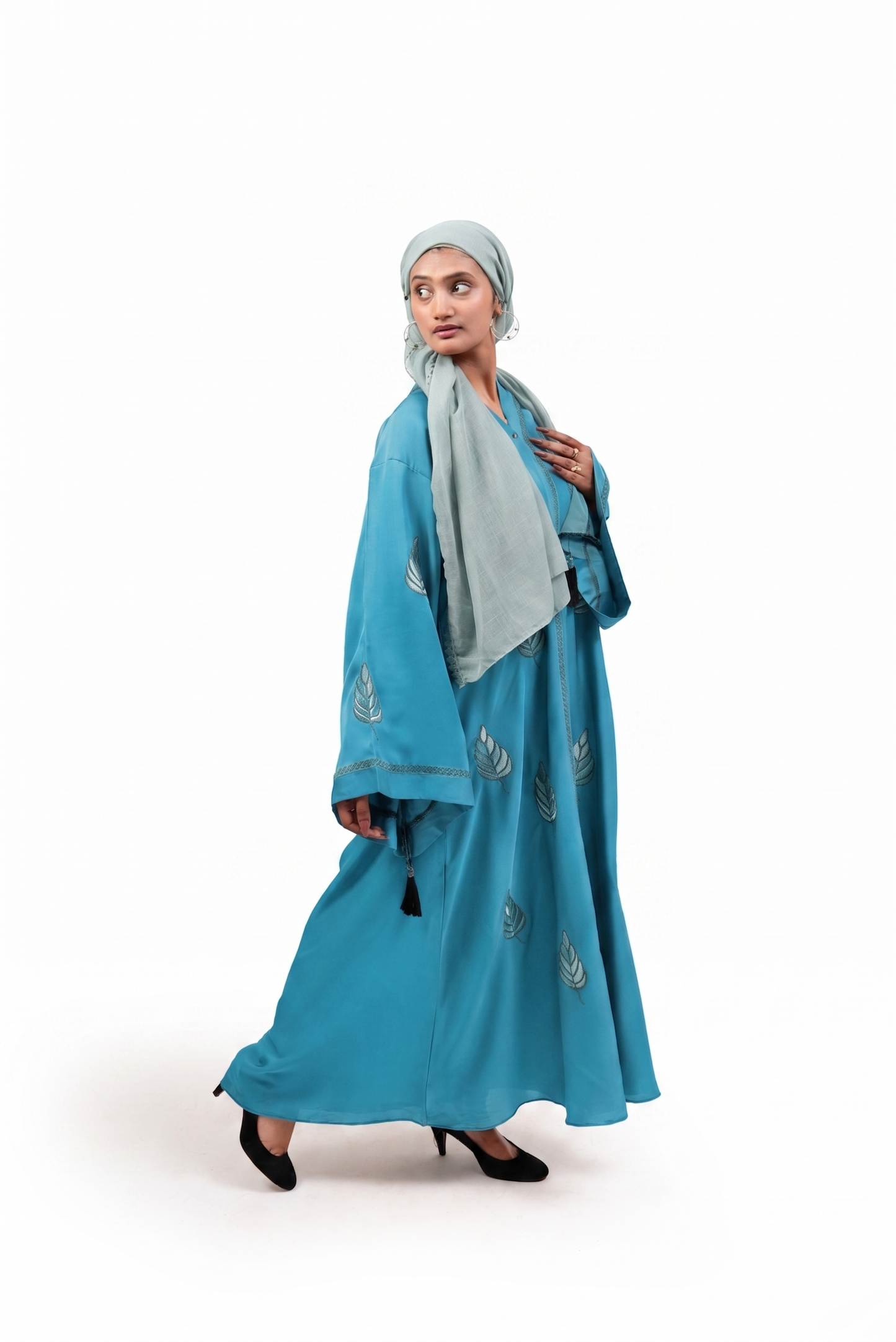 Fabeehas Art Work Abaya