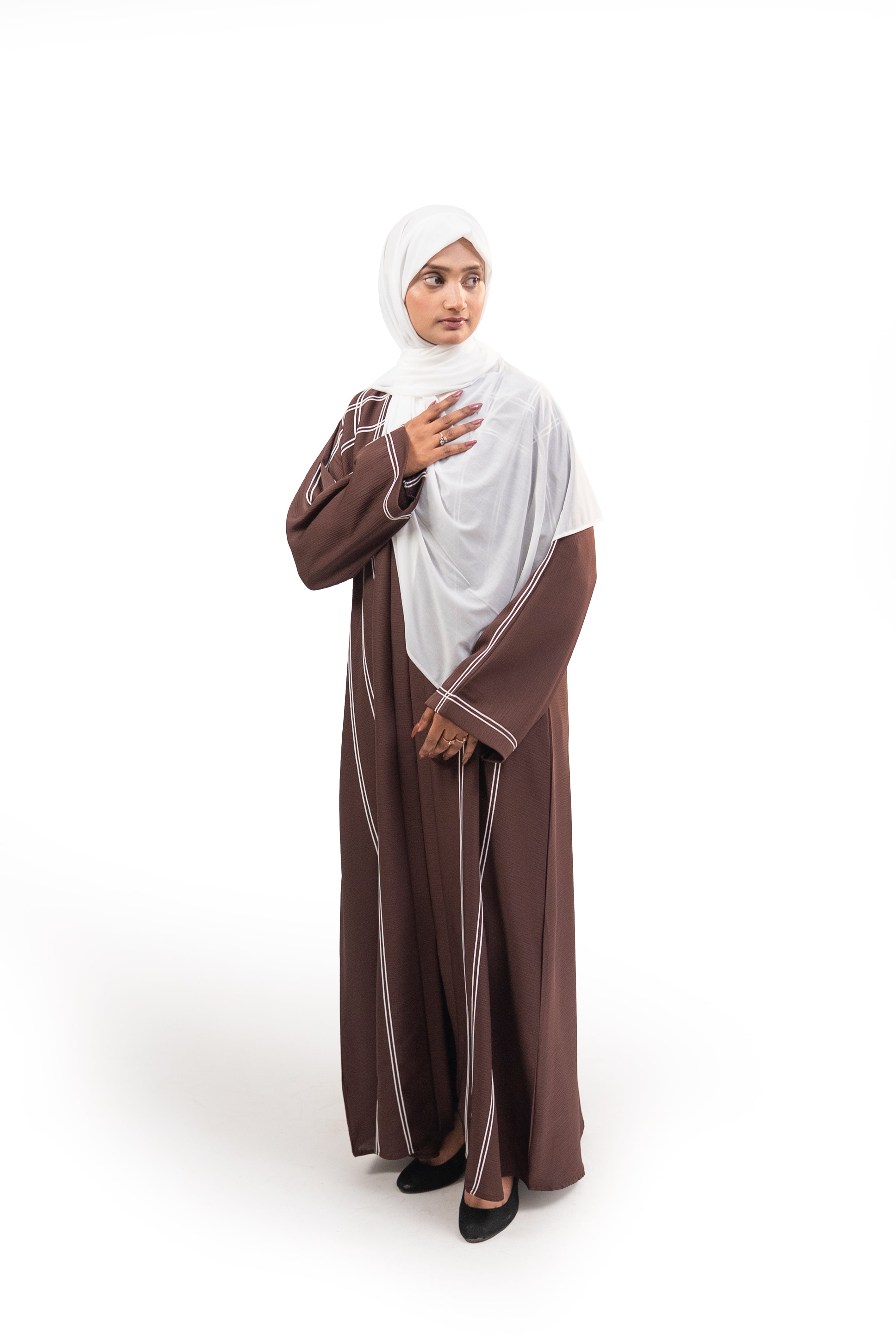 Signature Button Abaya