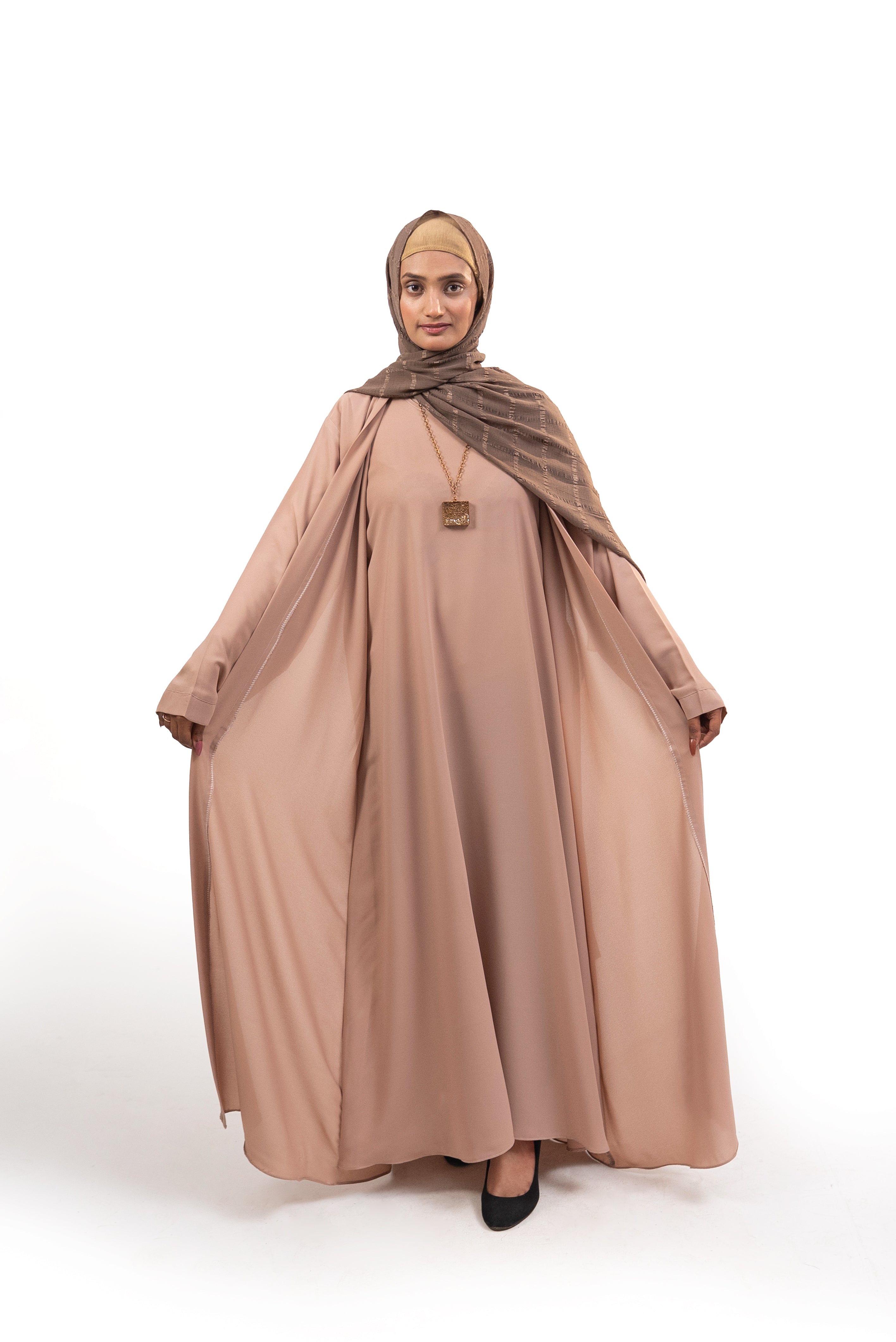 Flowy Farshi Cut Abaya Secondary image