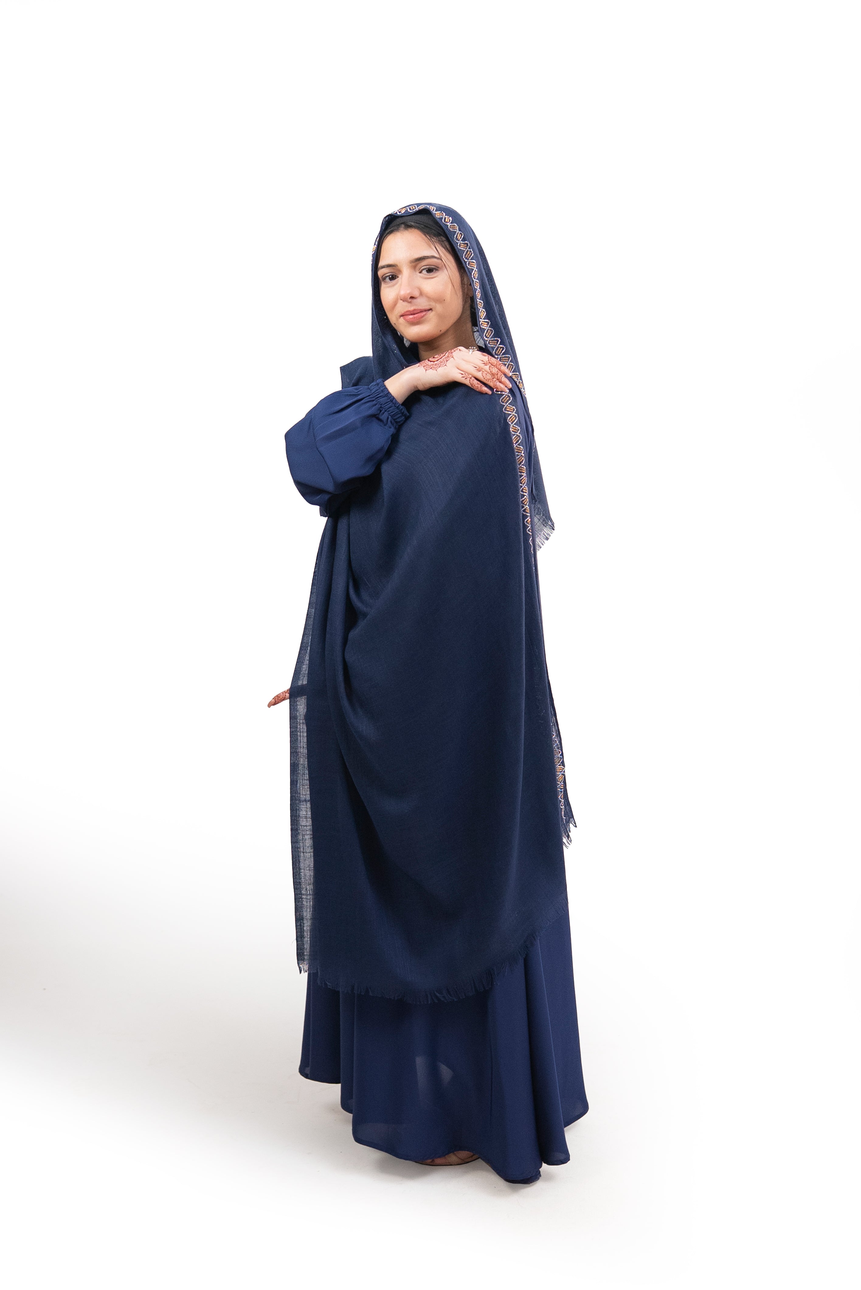 Close Plain Abaya with Gripper